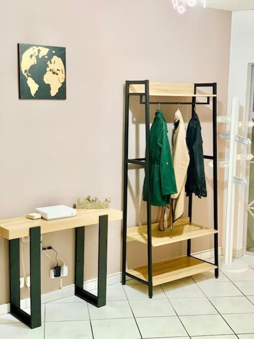 Tour De L'Europe, En Plein Centre Avec Parking. Apartment Mulhouse Ngoại thất bức ảnh